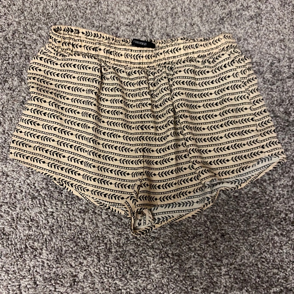 Shorts with pockets!